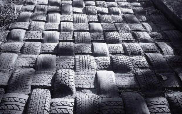 Как сделать прекрасные садовые дорожки из старых покрышек. Бесплатно, быстро и практично