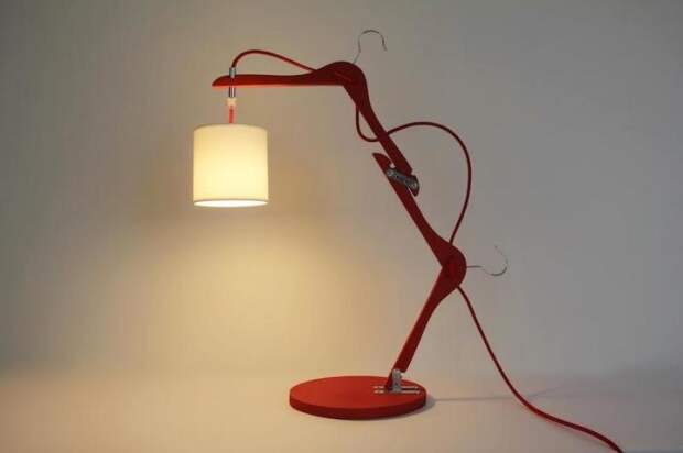 Дизайнерская лампа своими руками. /Фото: m1.paperblog.com
