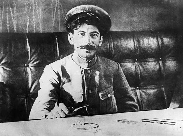 Был ли Сталин «никем» до революции 1917-го года?