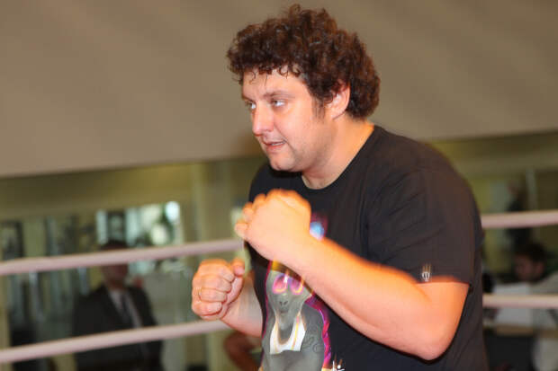 Может втащить»: актер Полицеймако впервые раскрыл правду о дочери