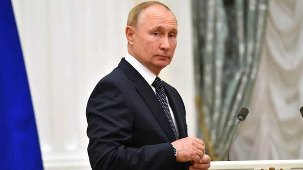 Путин намерен предоставить Порошенко политическое убежище в России