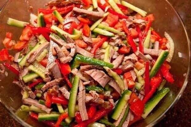 Картинки по запросу салат из говядины с овощами