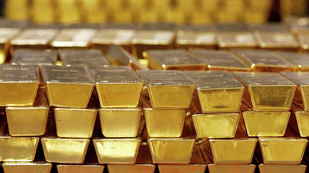 "Безопасная гавань" сдает позиции: война в Иране обвалила цены на золото