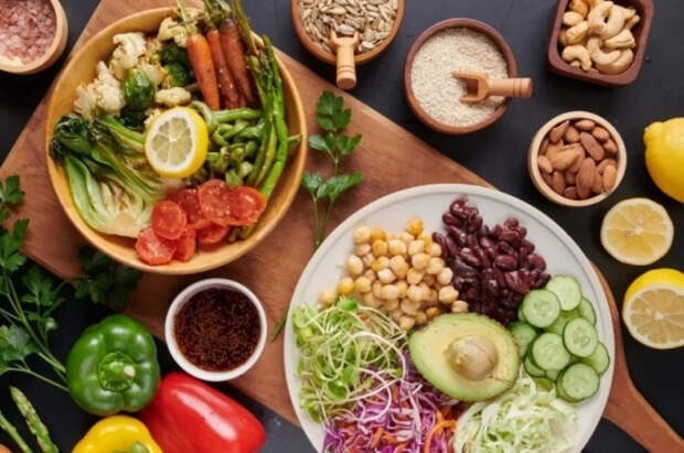 Ученые заявили о связи растительной диеты с облегчением симптомов псориаза