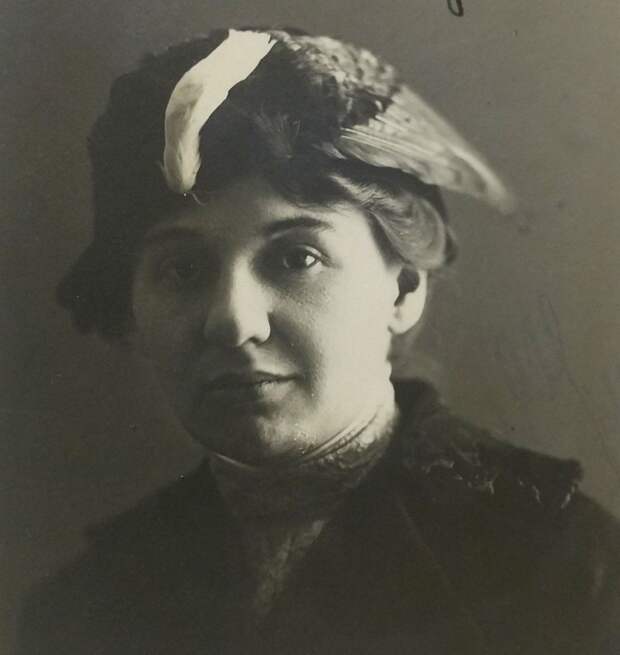 Домашний архив Родины: Бабушка вернулась из 1916 года к своей внучке-тезке