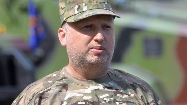 Турчинов заявил о желании значительной части украинцев «стать рабами»