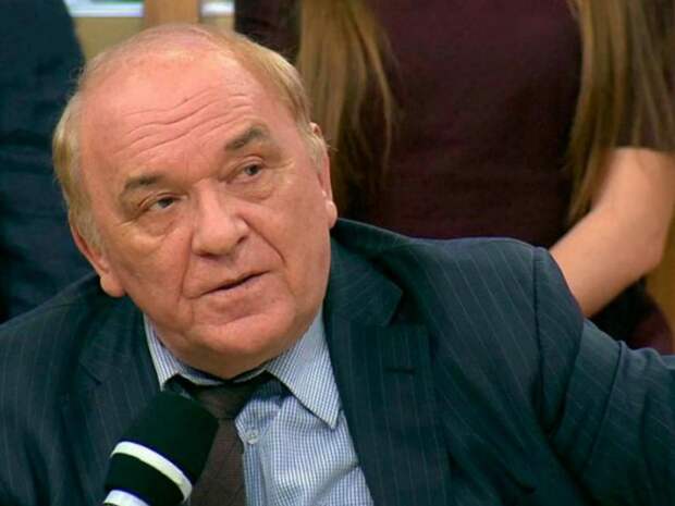 Виктор Баранец не стал жалеть предателей: В условиях военного времени - расстрел