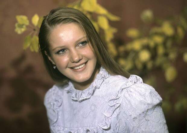 Елена Проклова в юности