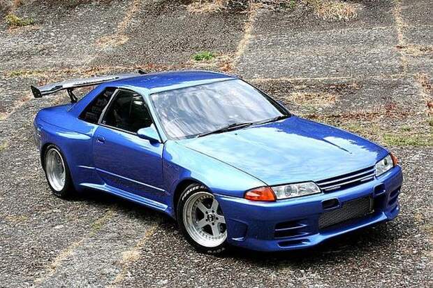 Эволюция Nissan Skyline (26 фото + видео) Эволюция Nissan Skyline (26 фото + видео)