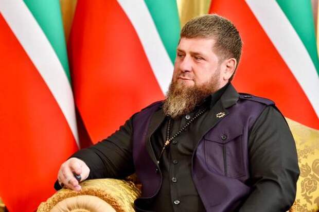 Глава Чечни Рамзан Кадыров заявил о том, что 500 медицинских сотрудников республики готовы добровольцами выехать в зону СВО