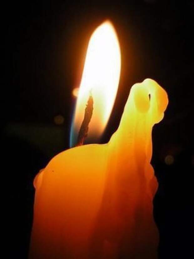 Свечи портят пост. Оплывы на свече. Наплыв от свечи. Отжиг негатива свечой. Наскрутка обряд.