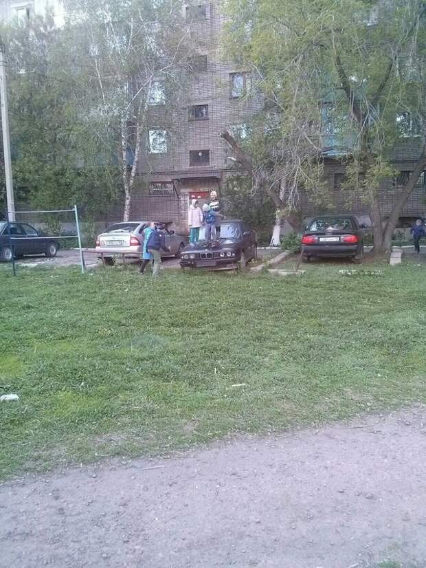 Когда очень нужно попрыгать... на машине невозможно терпеть, прикол, приспичило, приспичило в туалет, сил нет терпеть, хочется сока, хочется спать
