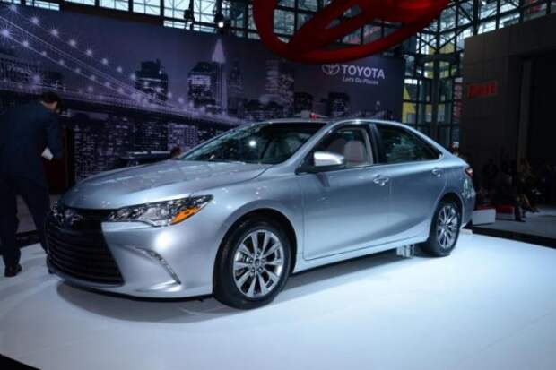 Объявлена цена рестайлинговой Toyota Camry Объявлена цена рестайлинговой Toyota Camry