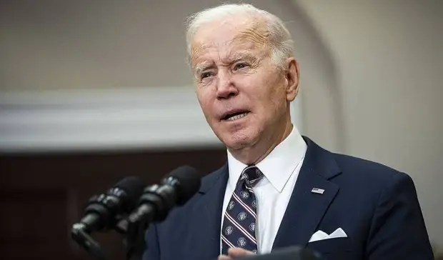 США вводят запрет на весь импорт нефти и газа из России