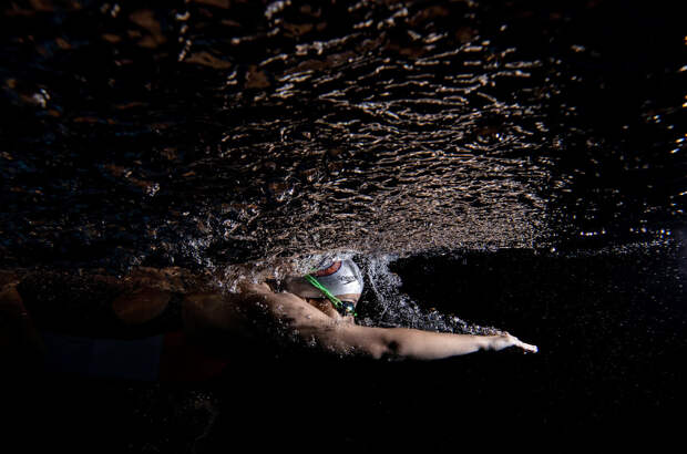 Себнем Коскун Турция Турецкая пловчиха Нил Сахин Спорт, одиночные фотографии 