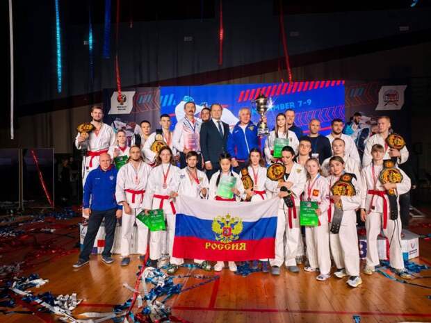 Тульские спортсмены завоевали медали на соревнованиях по рукопашному бою в Рязани