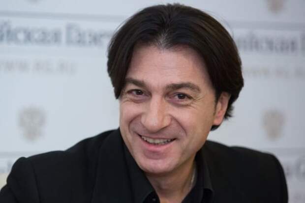 «Я сыграл десятки ролей, но комедии люблю безумно»: как «русский Аль Пачино» Эвклид Кюрдзидис трижды развёлся и скрывает сына Виктора