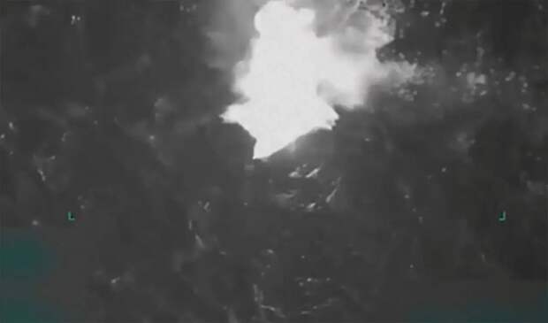 По каким лодкам бьют США, если Мадуро, якобы главарь картеля, уже в тюрьме