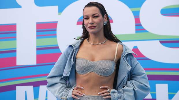 Бизнесвумен Ида Галич вышла на публику в костюме