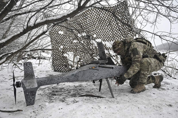 «Ночь дронов»: 350 беспилотников и ракеты Storm Shadow — Россия пережила самую массированную атаку с начала года