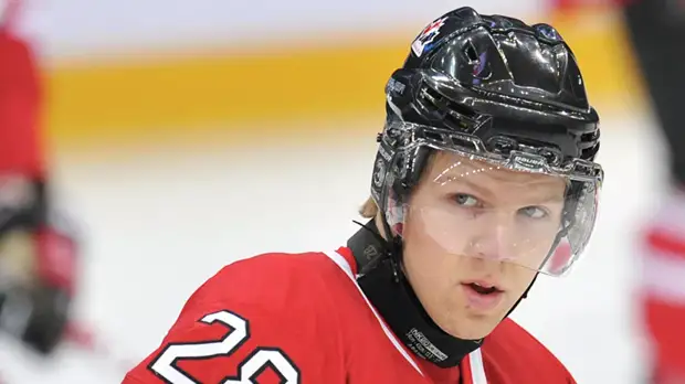 Четвёртый номер драфта НХЛ-2012 Райнхарт подписал контракт с «Куньлунем»