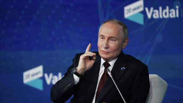 Путин провернул ловкий трюк с нефтью. Благодаря ему Россия озолотилась