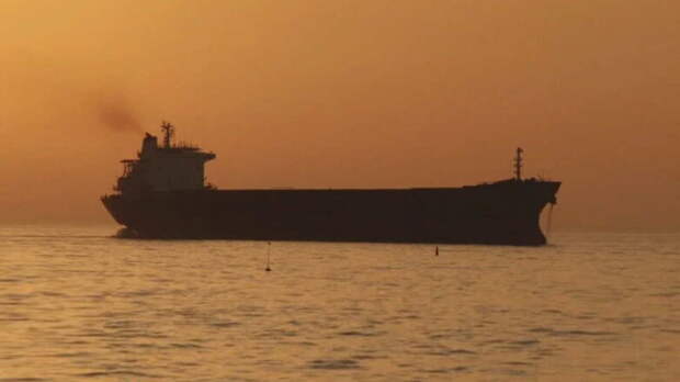 Эстонские власти обвинили Россию в задержании танкера Green Admire в Финском заливе