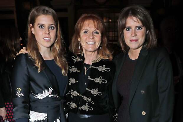Princess Beatrice, Sarah Ferguson and Princess Eugenie at an event in London.