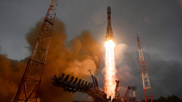 Самарская ракета успешно стартовала с космодрома Плесецк...
