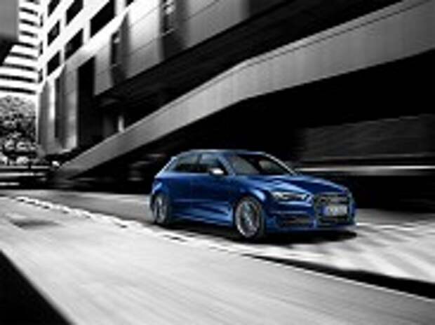 Audi S3 Sportback. Двухлитровый турбодвигатель самой мощной пятидверки S3 от Audi «раскачен» до впечатляющих 300 лошадиных сил и 380 Нм момента. Автомобиль, оснащенный механической трансмиссией, разгоняется до «сотни» за 5,3 секунды и стоит от 1 779 000 рублей. S3 с «роботом» S tronic еще быстрее – 4,9 секунды. Но и цена выше – от 1 850 000 рублей. Комплектация богатая, но не полная. Например, за спортивные сиденья придется отдать еще около семидесяти тысяч рублей.