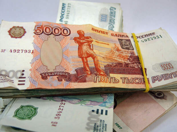 ЦМАКП: к началу весны российская экономика подошла на грани стагфляции