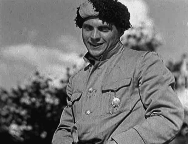 Леонид Кмит в фильме "Чапаев" (1934)