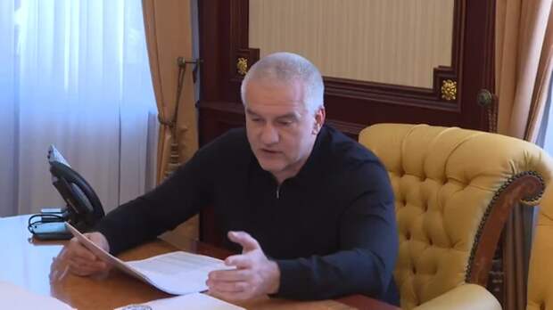 «Время уговоров закончилось»: Аксенов жестко потребовал качественного ремонта дорог в Крыму