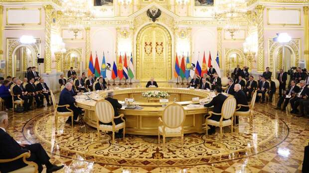 Песков призвал быть оптимистами при оценке отношений России и Армении