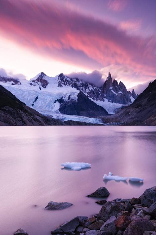 Парк ледников, включающий в себя 13 ледников.