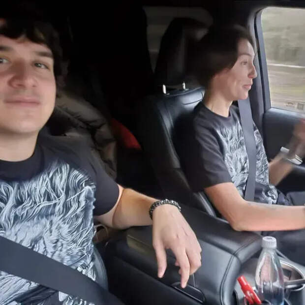 Настя Ивлеева и Филипп Бегак