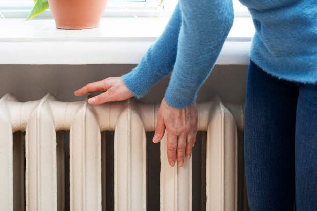 Юрист Чирикова: для отключения отопления на улице должно быть выше 8°C пять дней подряд