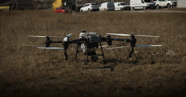 Умелые «птички»: в Тюменской области показали, на что способны агродроны