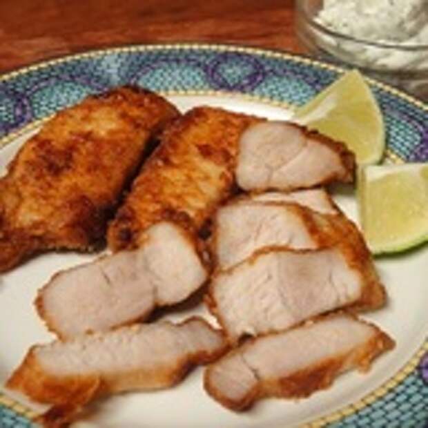 Жаренная свинина с чесночно-укропным соусом !