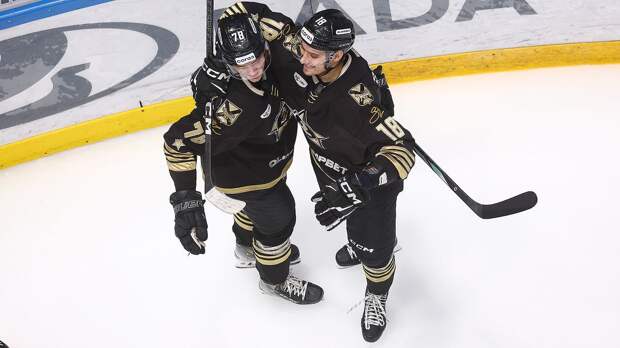 «Адмирал» в концовке овертайма вырвал победу в матче с «Автомобилистом»