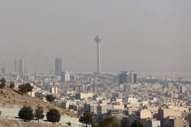 Модаббер: Иран может избежать конфликта с США, передав обогащенный уран России