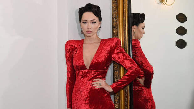 Самбурская похвасталась квартирой в Москве за десятки миллионов рублей