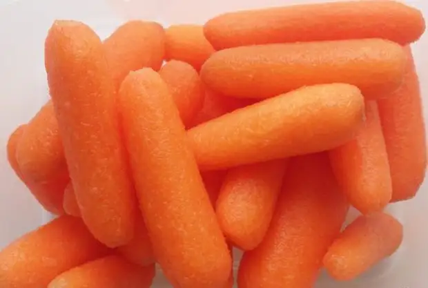 маленькая морковь фото