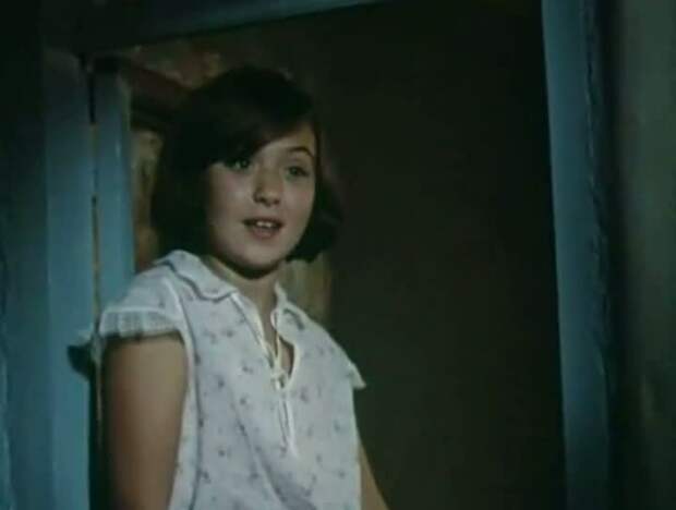 Оля Рождественская в фильме "Я придумываю песню", 1979 год.