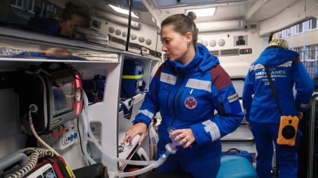 «Ежедневная вахта»: Путин поздравил сотрудников скорой помощи с профессиональным праздником