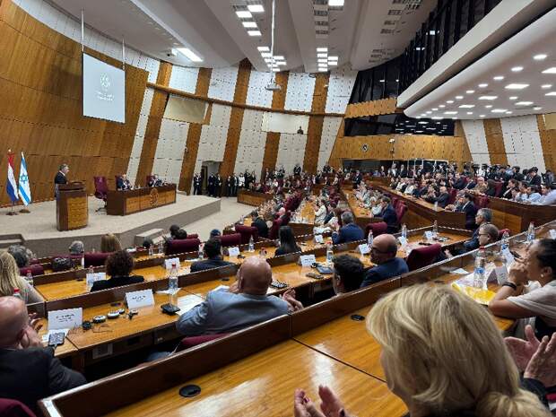 Russian_FM Saar speech at Paraguay National Assembly.jpg