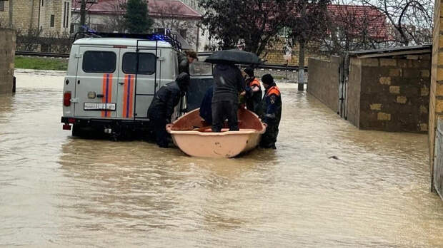 Унесенные течением реки женщина с ребенком скончались в Дагестане
