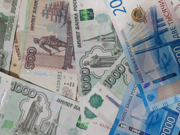 Жители России перестали доверять вкладам. Названы главные причины