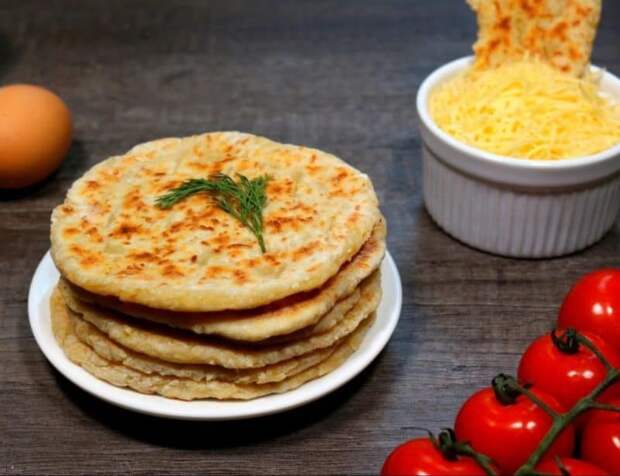 Сырные лепёшки. Быстрый и лёгкий рецепт 6