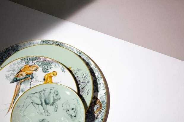 Коллекция посуды Hermes с рисунками Robert Dallet